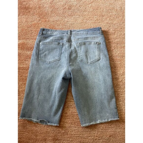 Style & Co Bermuda Jean Shorts Size 10 Blue Denim Fringe Hem Embroidered Trim - Picture 8 of 8